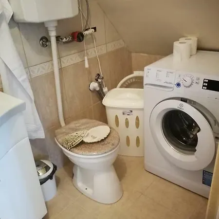 Katie Apartman * 발라톤엘